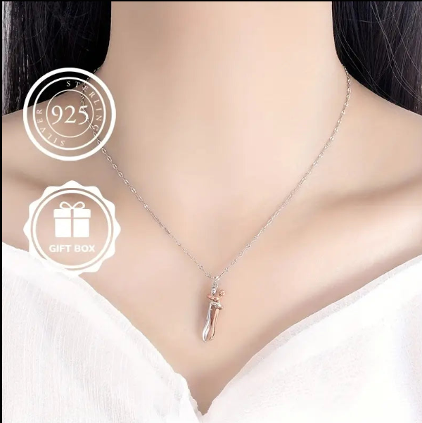 Elegant Couple Hug Heart Pendant Necklace – 18K Gold-Plated Stainless Steel Romantic Jewelry Gift for Women 💖